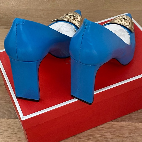 Coach Spazzalato French Blue Pumps - Picture 4 of 7